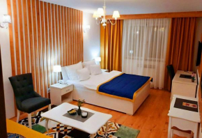 Отель Hotel JET SET Pale  Pale